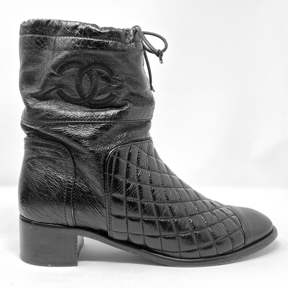 Chanel Black Quilted Patent Leather Drawstring Ankle‎ Boots 40 - Picture 3 of 11